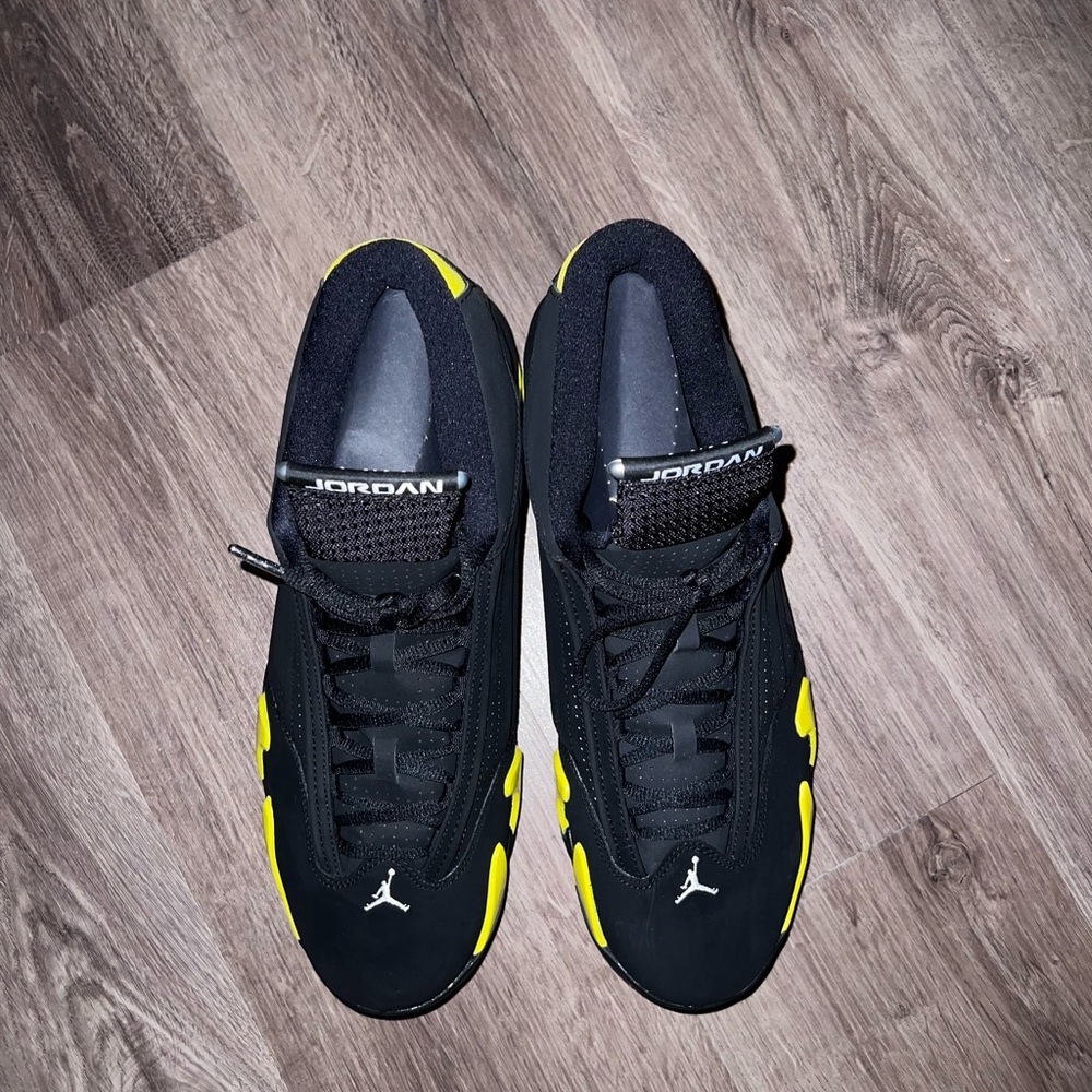 Jordan 14 retro thunder